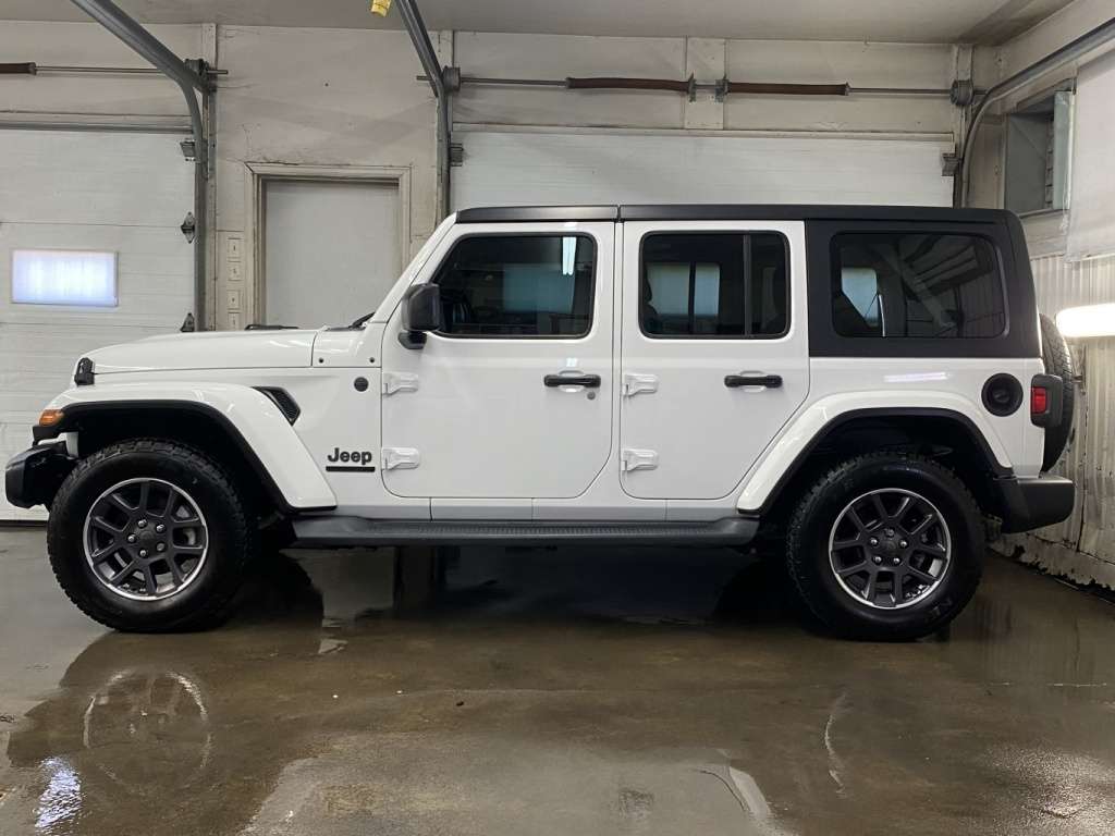 2021 Jeep Wrangler - Image 4