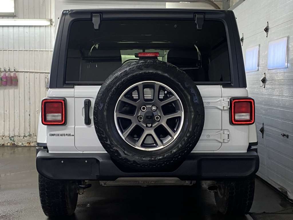 2021 Jeep Wrangler - Image 6