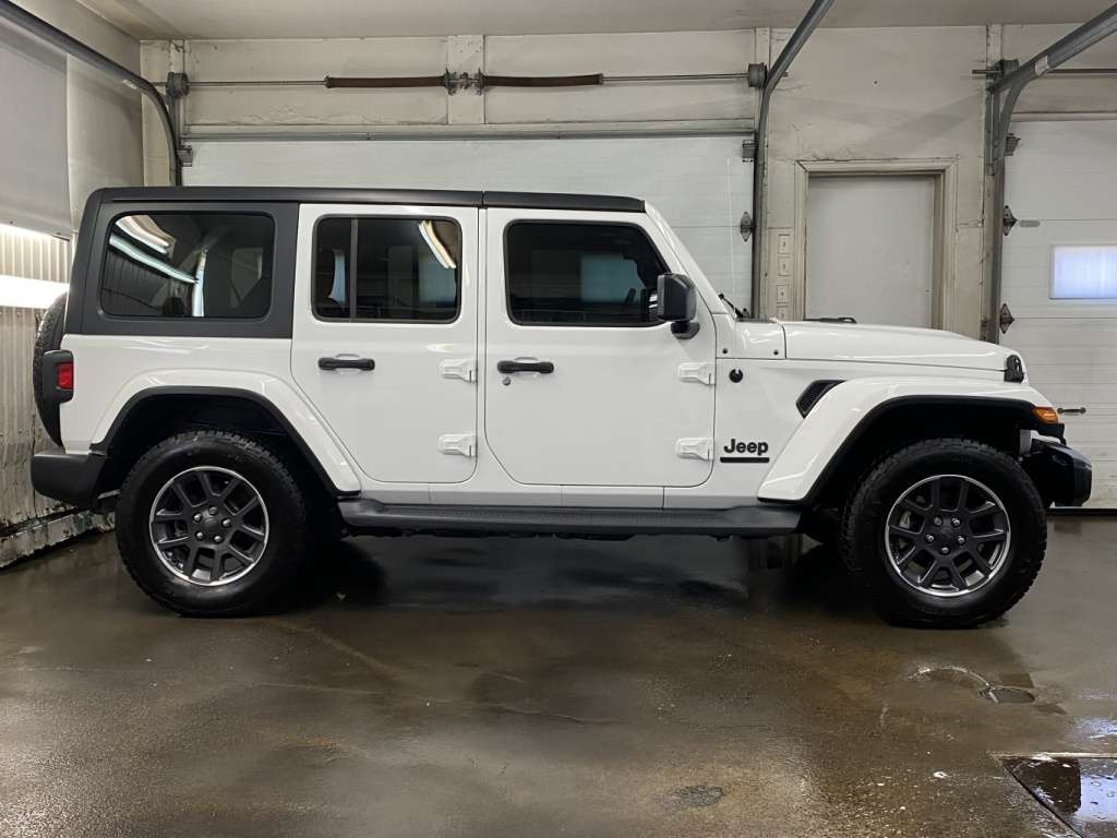2021 Jeep Wrangler - Image 8