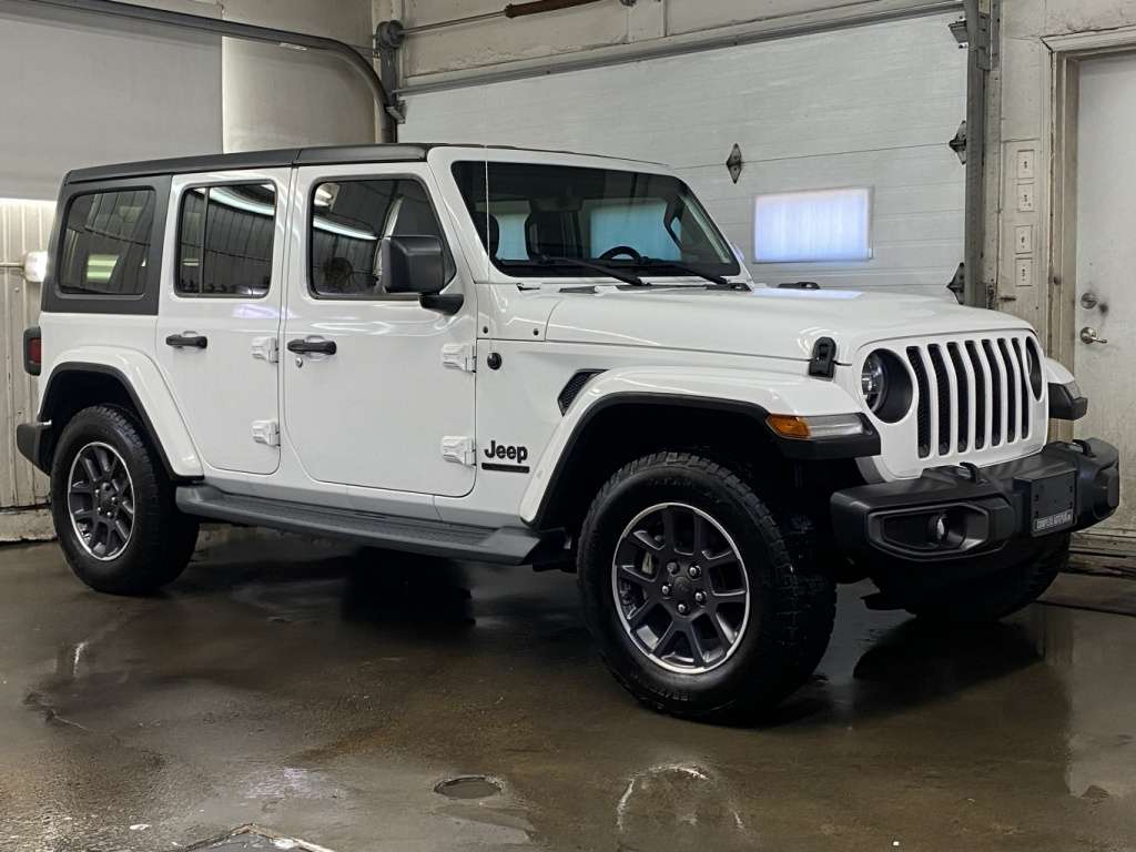 2021 Jeep Wrangler - Image 9