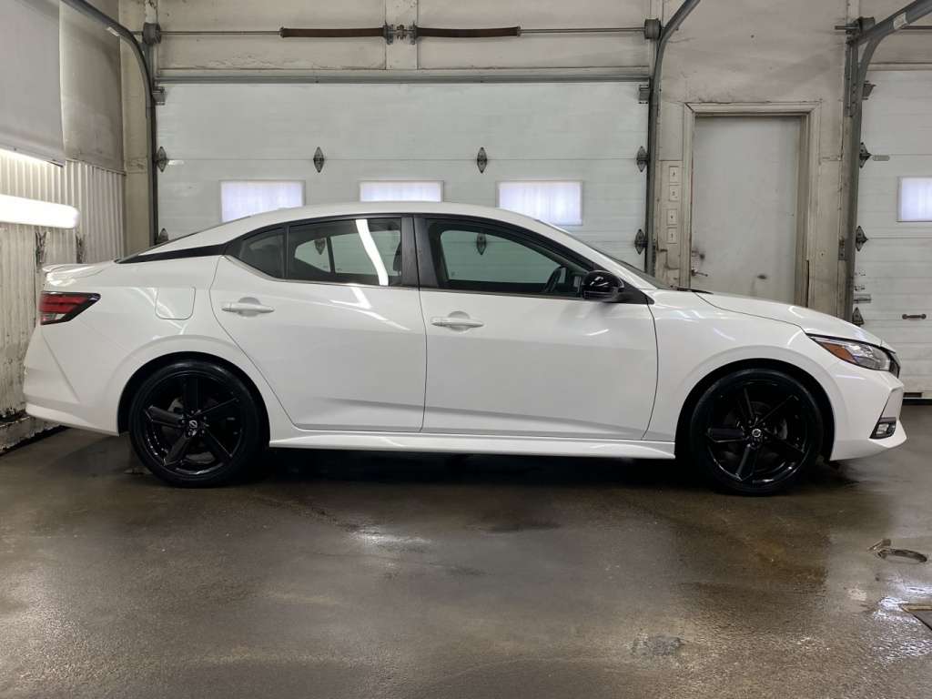 2022 Nissan Sentra - Image 8