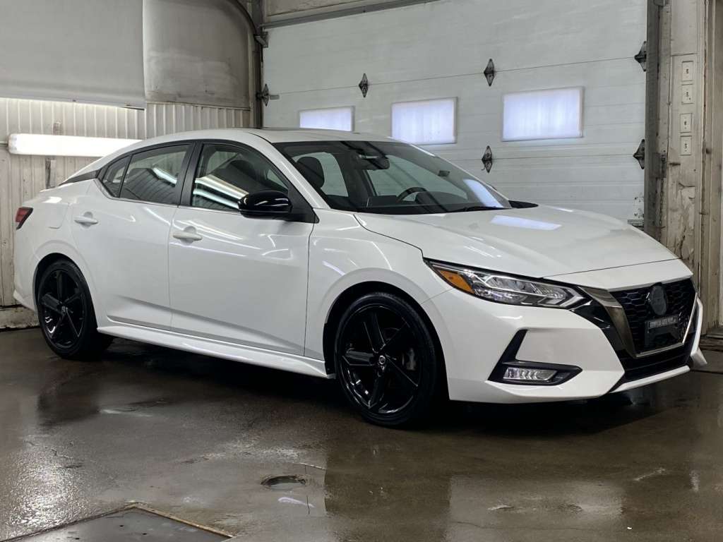 2022 Nissan Sentra - Image 9