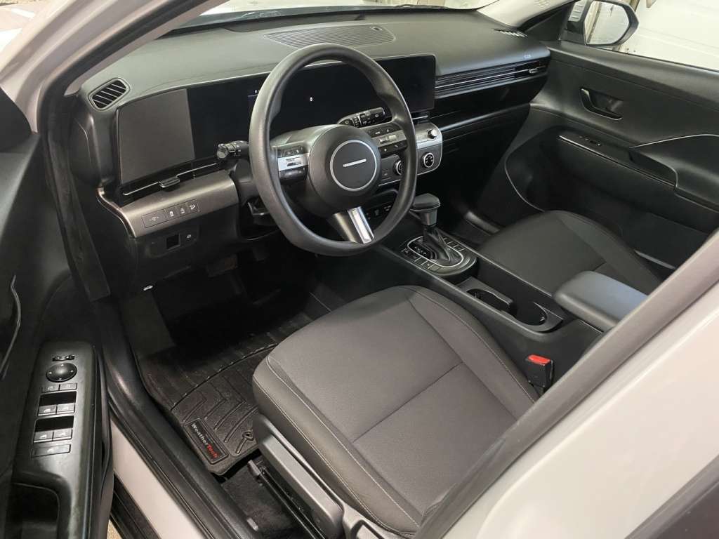 2024 Hyundai KONA - Image 13