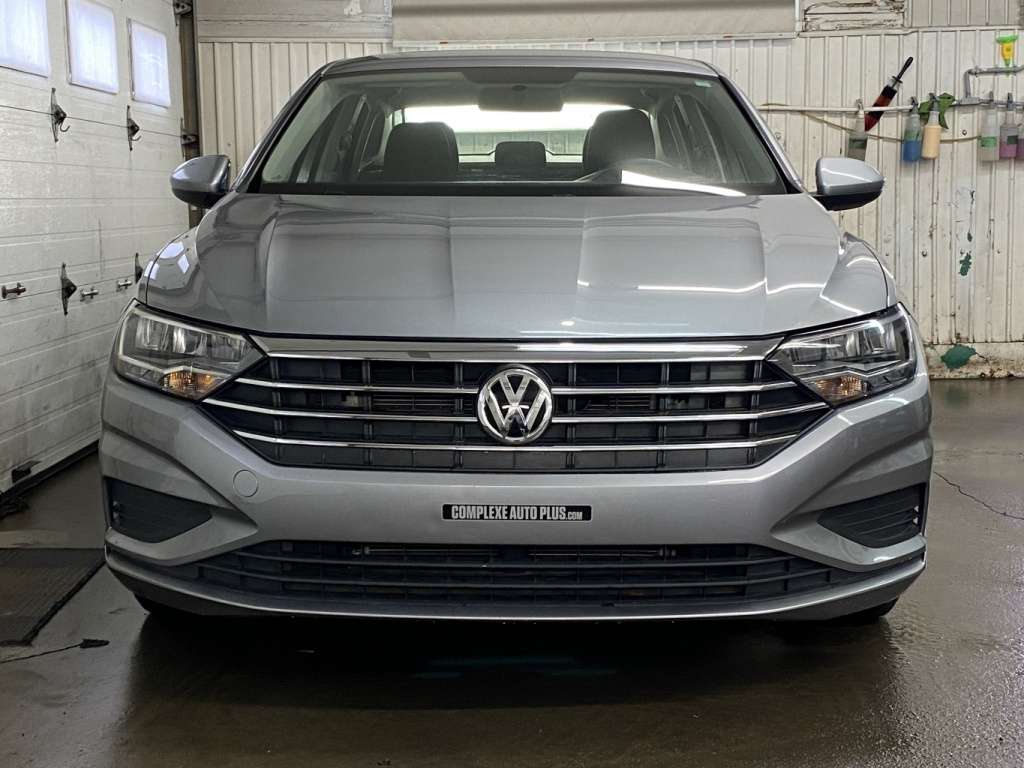2021 Volkswagen Jetta - Image 3