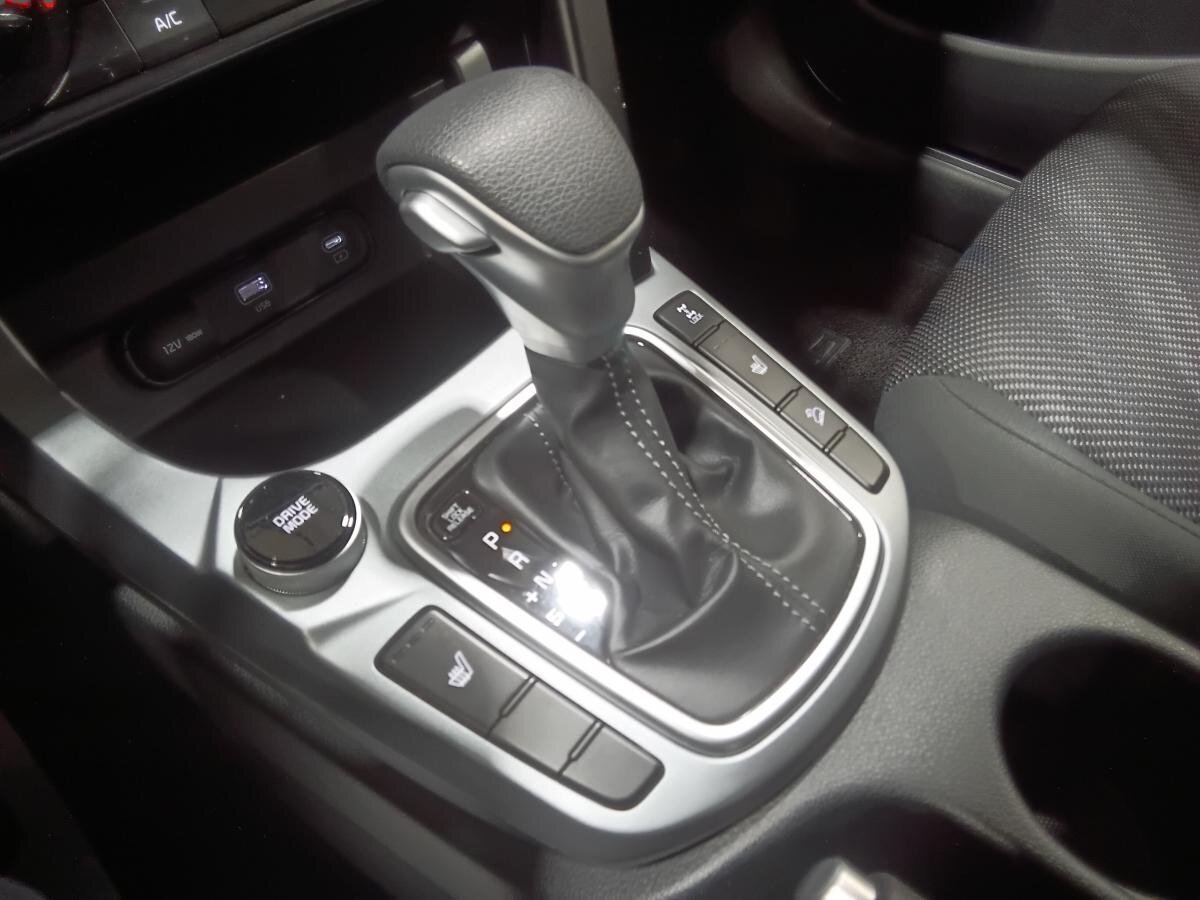 2024 Kia Seltos - Image 18