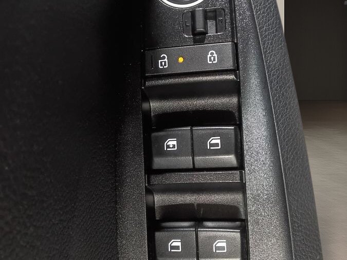 2024 Kia Seltos - Image 24
