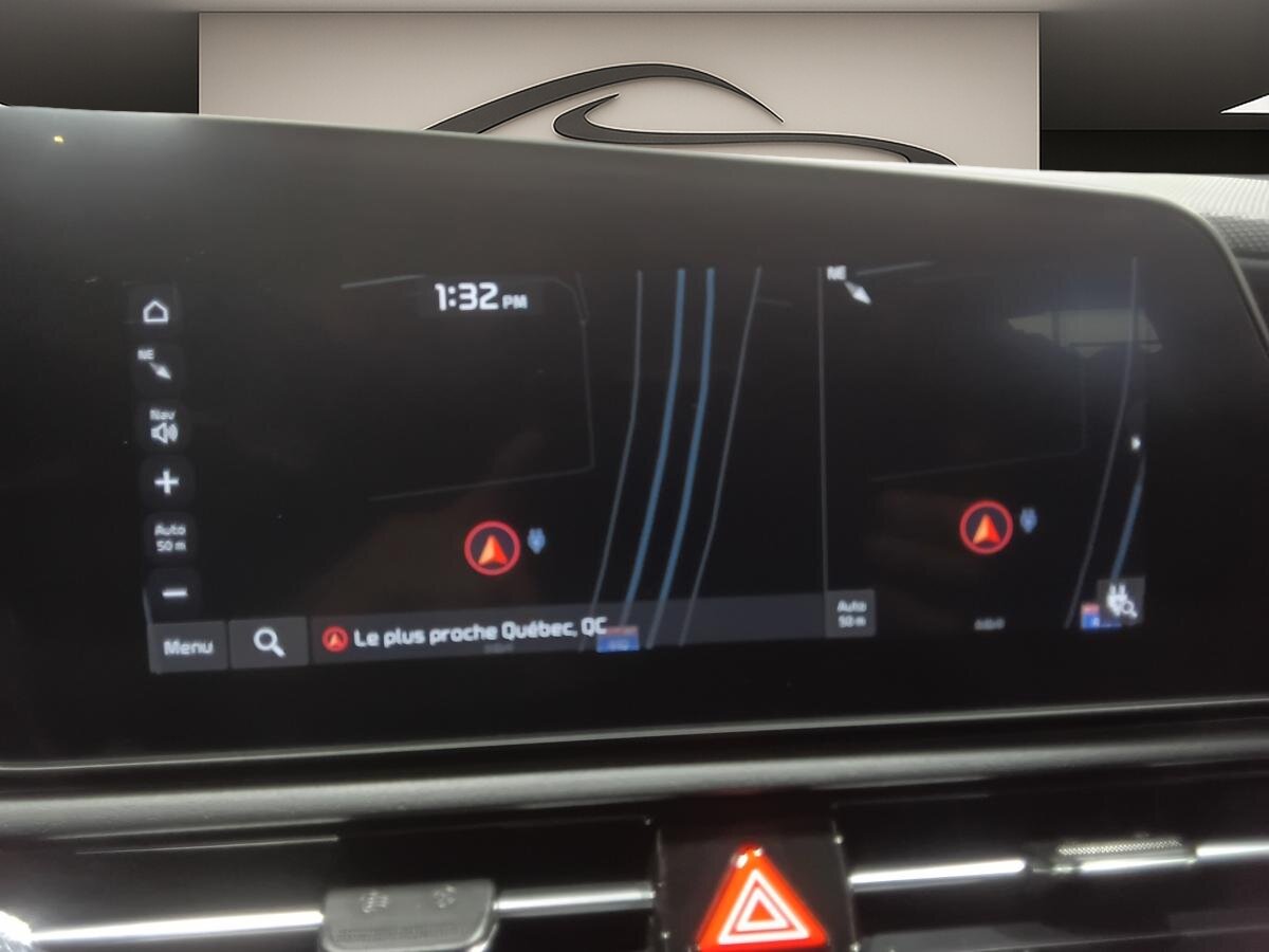 2025 Kia Niro - Image 32
