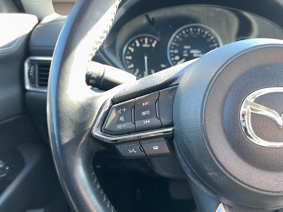 2023 Mazda CX-5 - Image 9