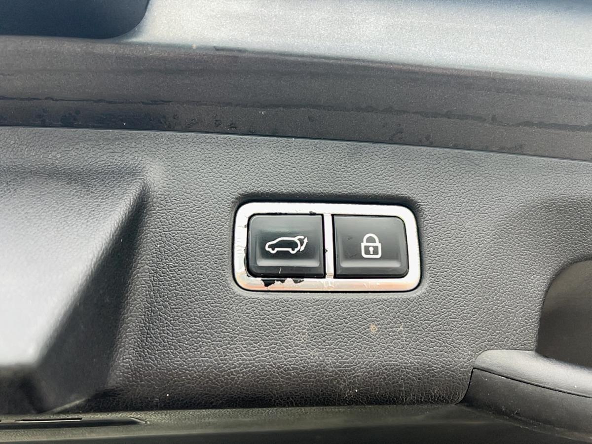 2022 Kia Sorento - Image 20