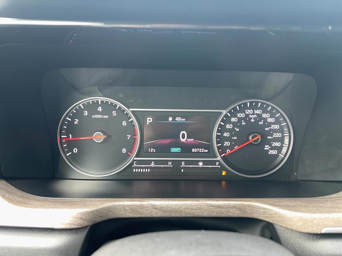 2022 Kia Sorento - Image 25