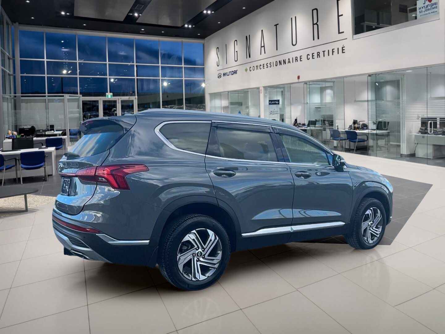 2023 Hyundai Santa Fe - Image 5
