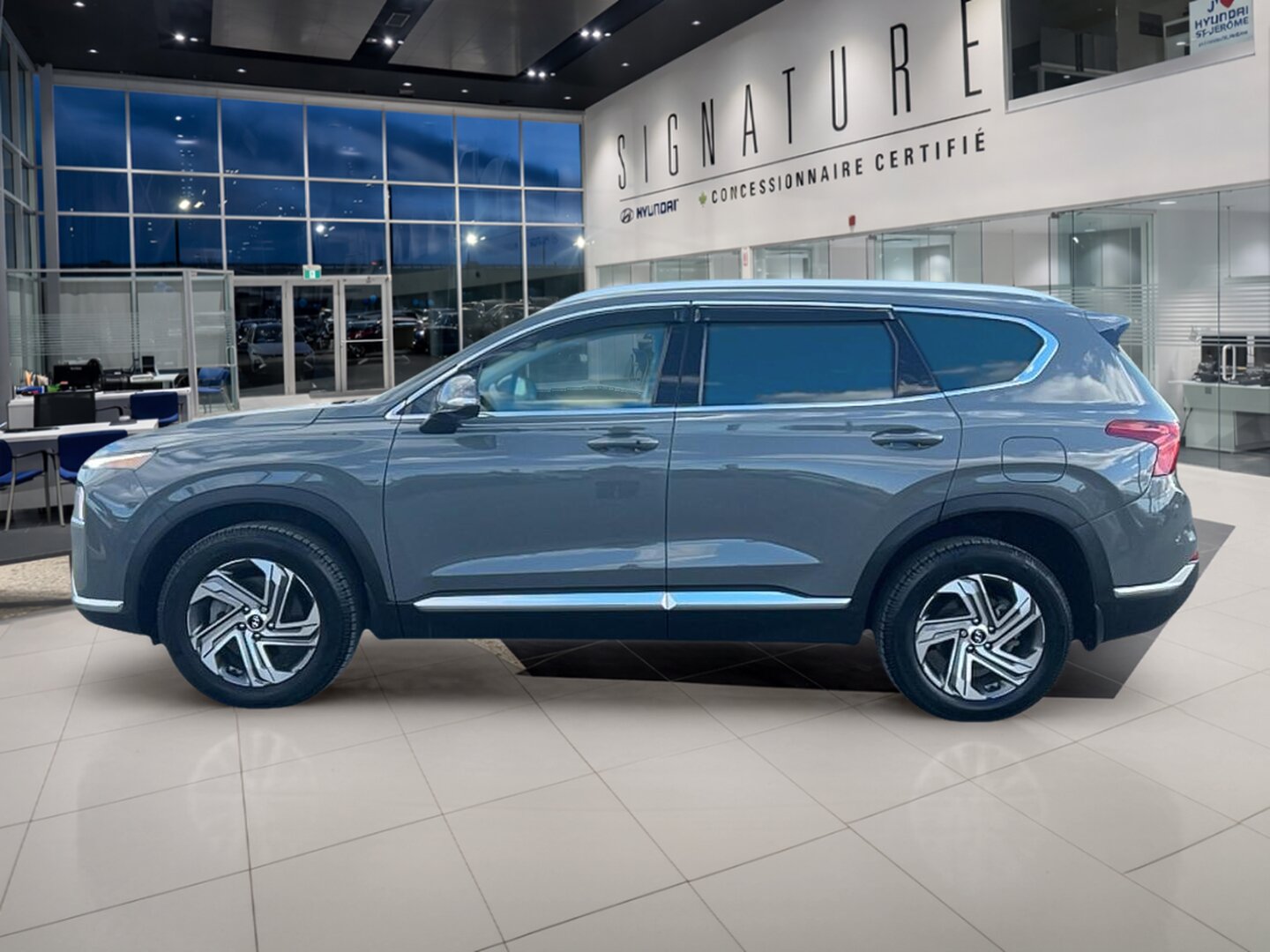 2023 Hyundai Santa Fe - Image 8