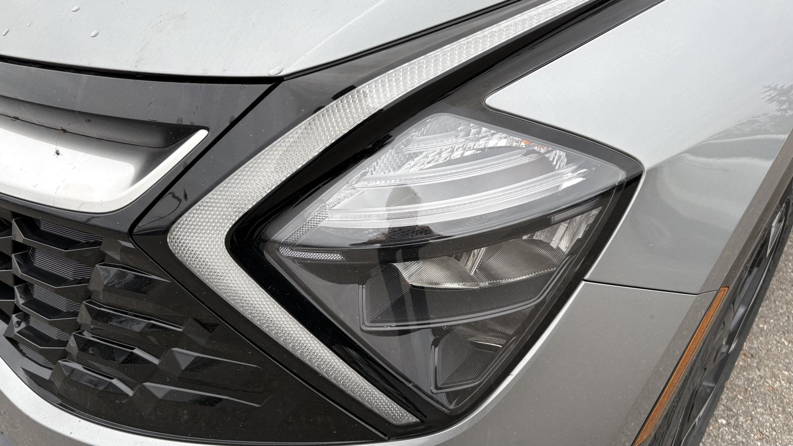 2023 Kia Sportage - Image 9