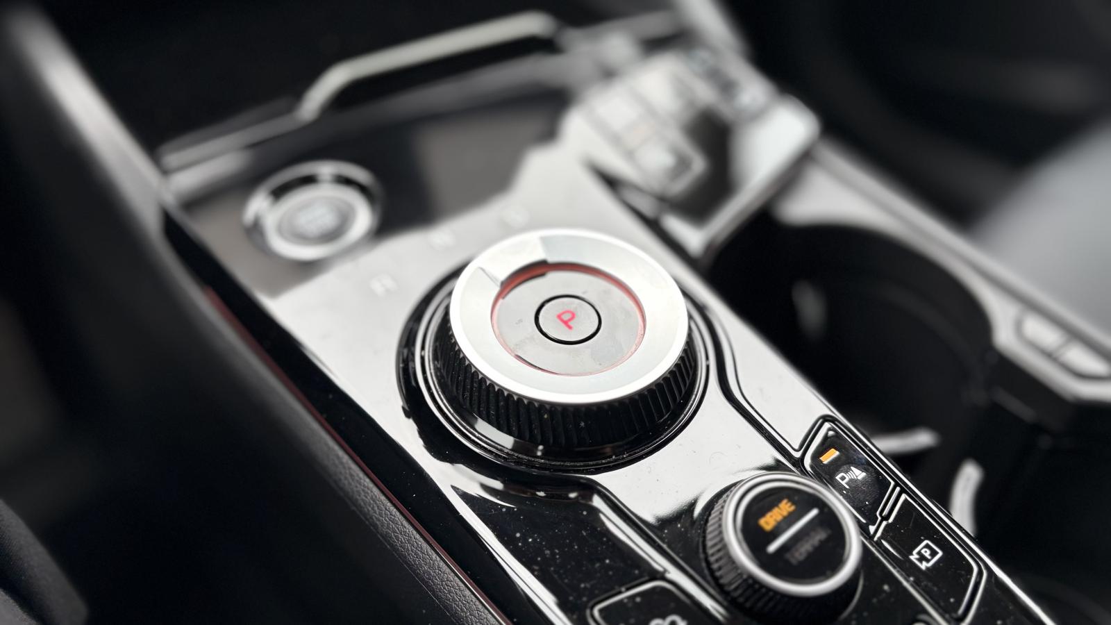 2023 Kia Sportage - Image 19