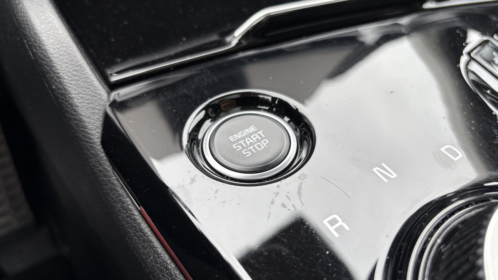 2023 Kia Sportage - Image 30