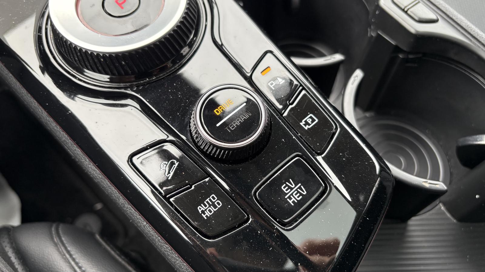 2023 Kia Sportage - Image 31