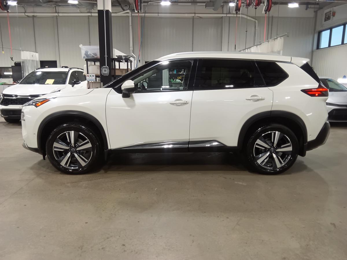 2023 Nissan Rogue - Image 30
