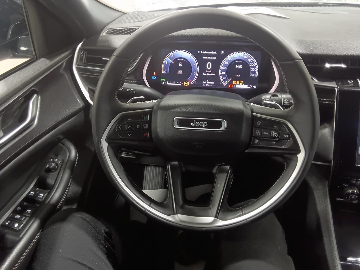 2023 Jeep Grand Cherokee - Image 15