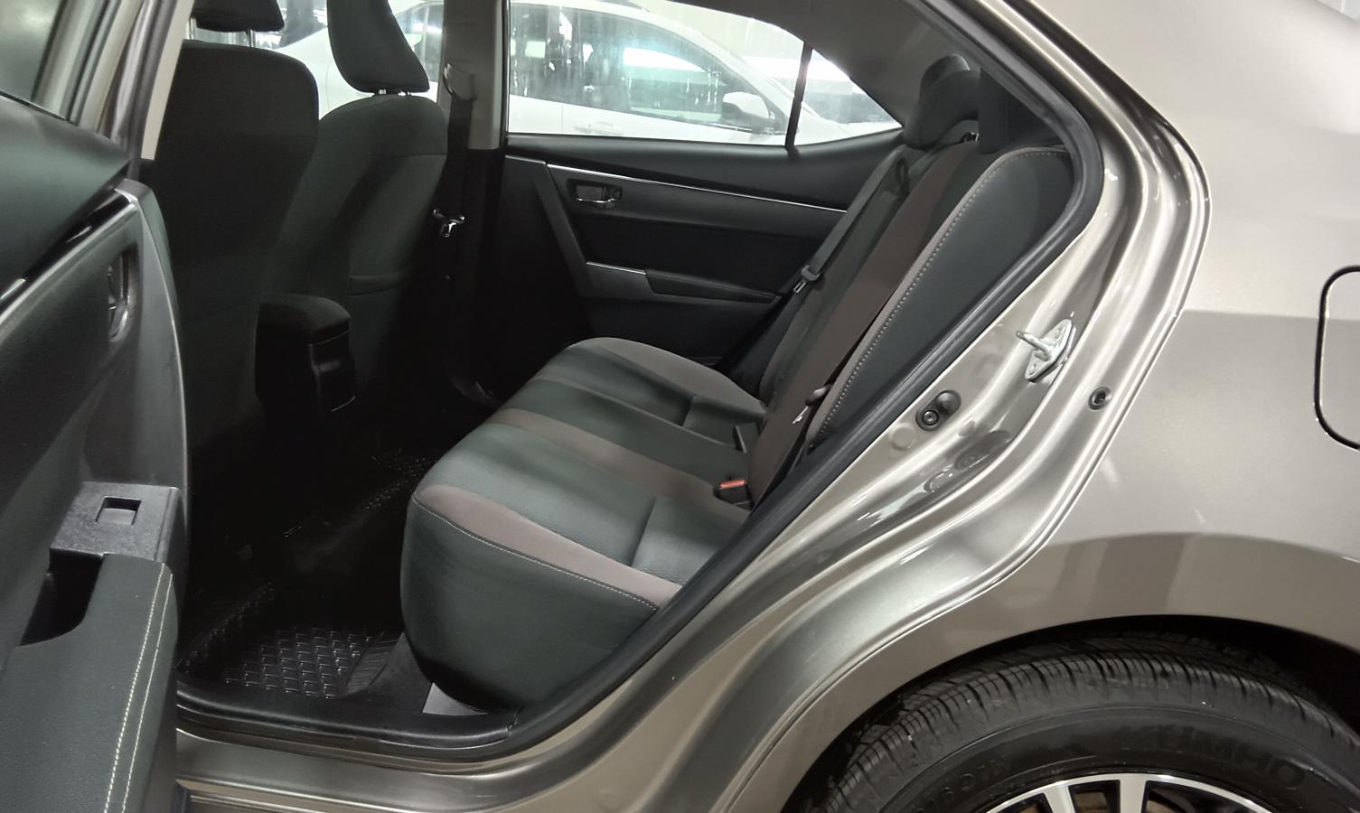 2019 Toyota Corolla - Image 20