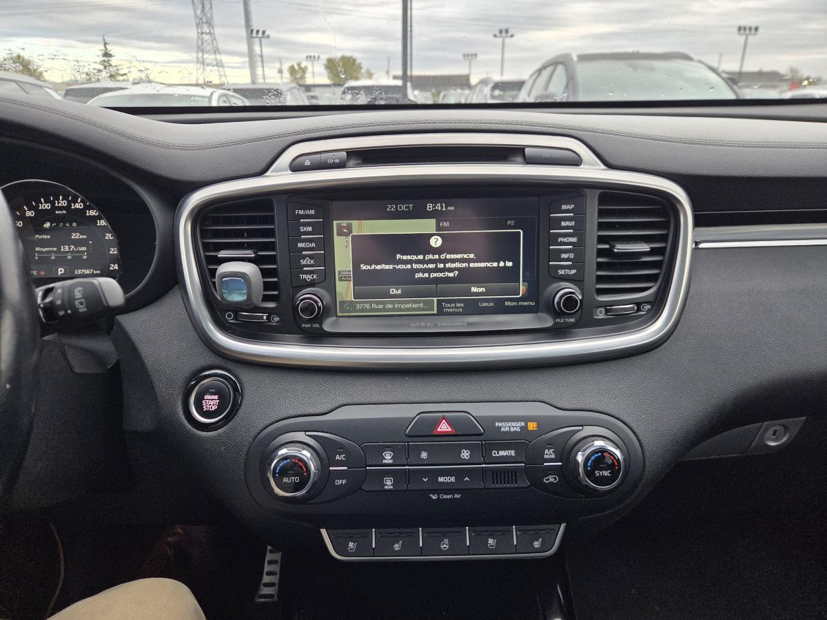 2016 Kia Sorento - Image 17