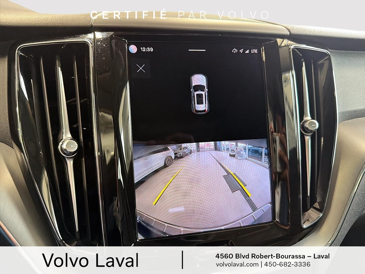 2023 Volvo XC60 - Image 14