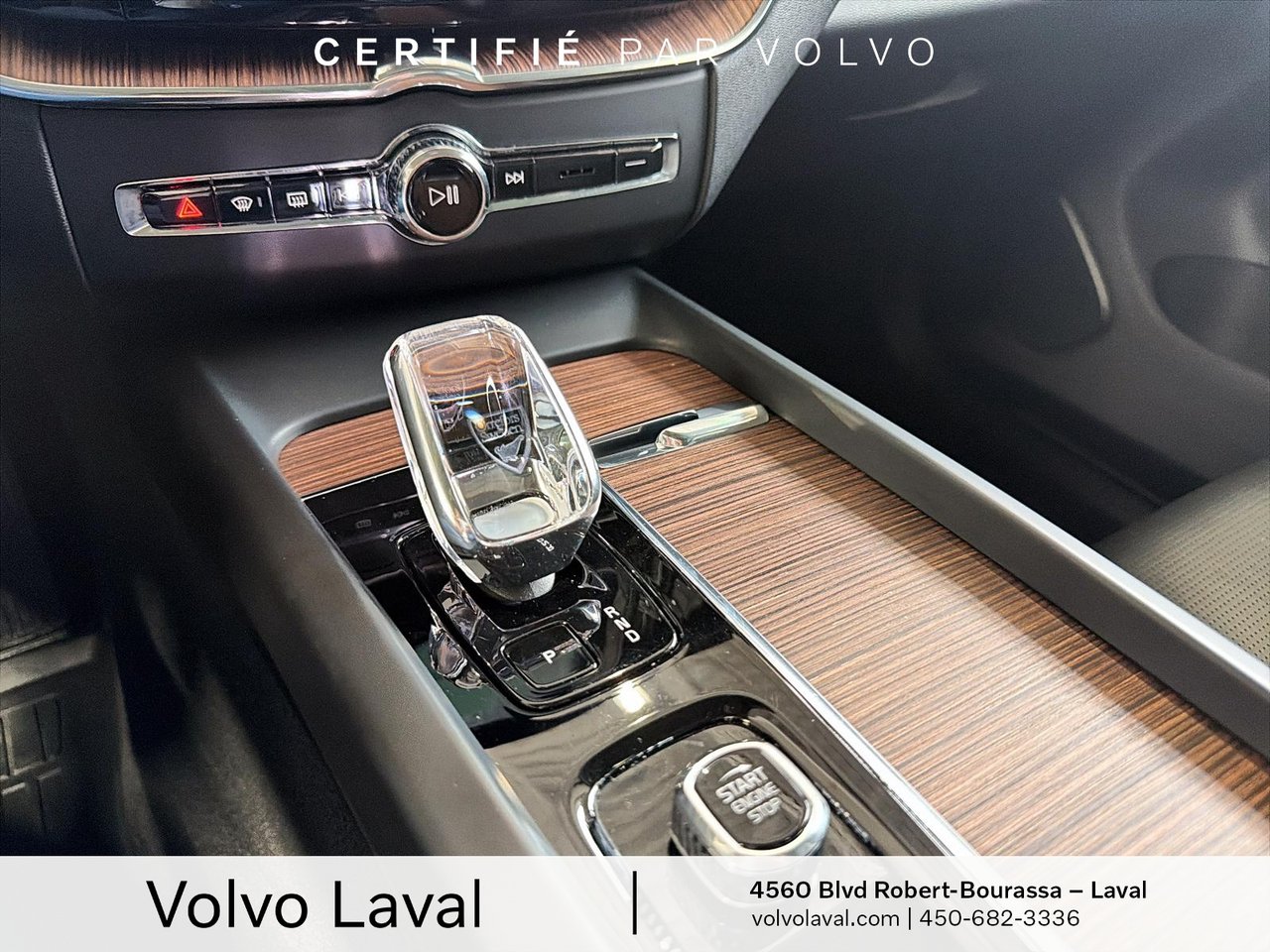 2023 Volvo XC60 Recharge - Image 16
