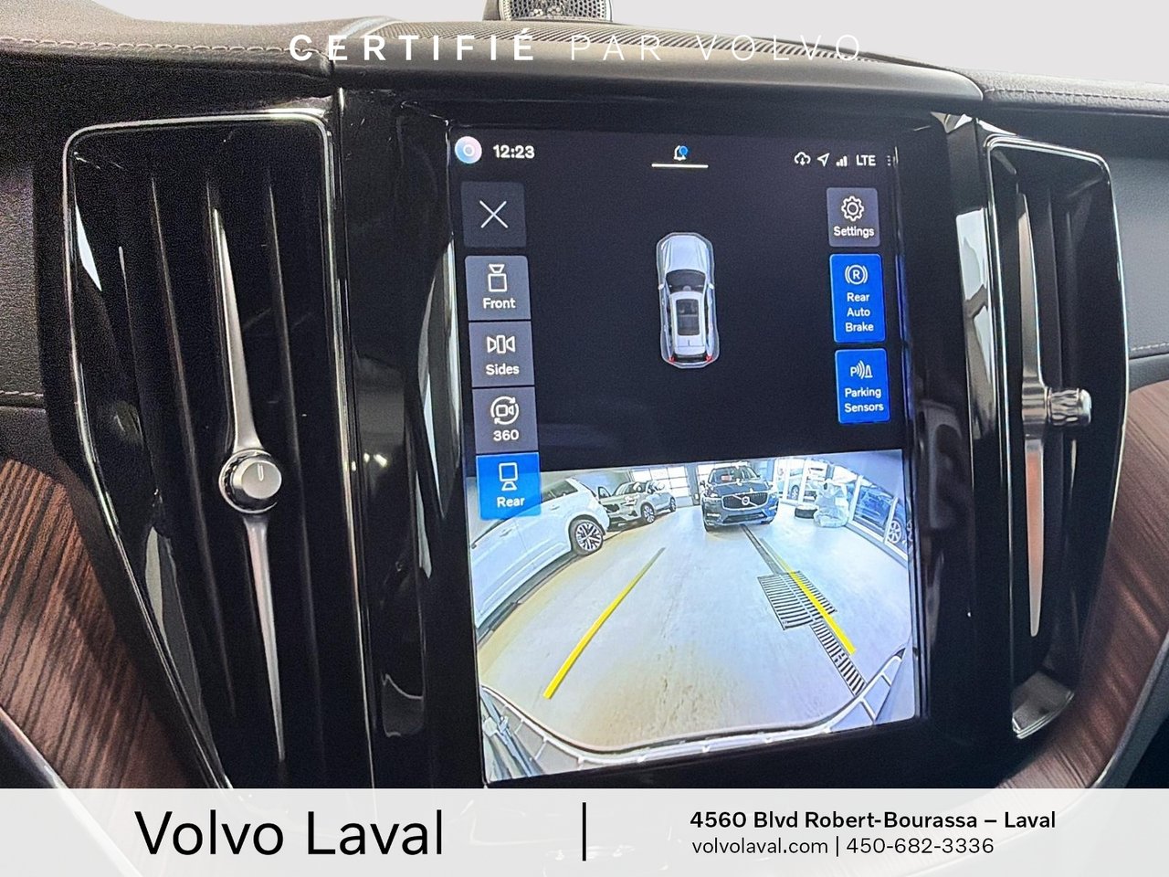 2023 Volvo XC60 Recharge - Image 19