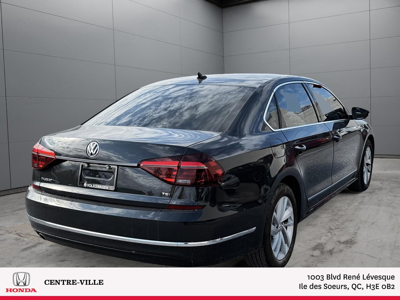 2018 Volkswagen Passat - Image 3