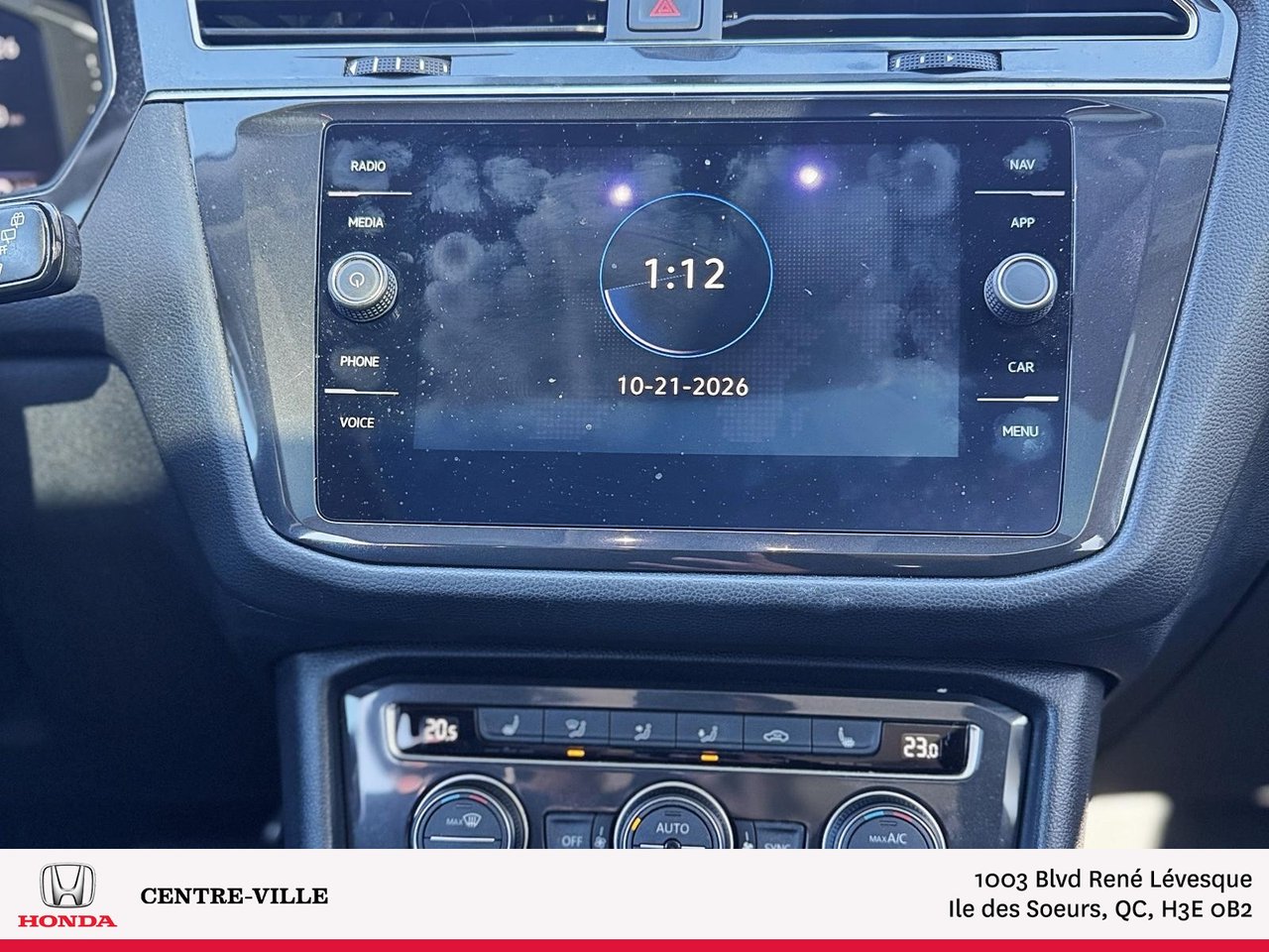 2021 Volkswagen Tiguan - Image 12
