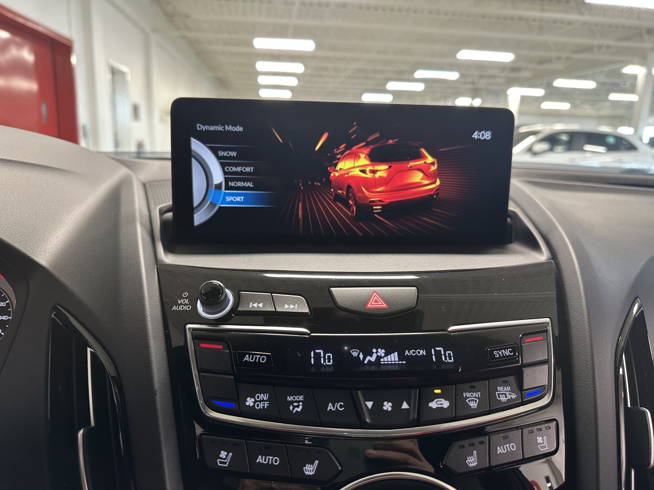 2024 Acura RDX - Image 22