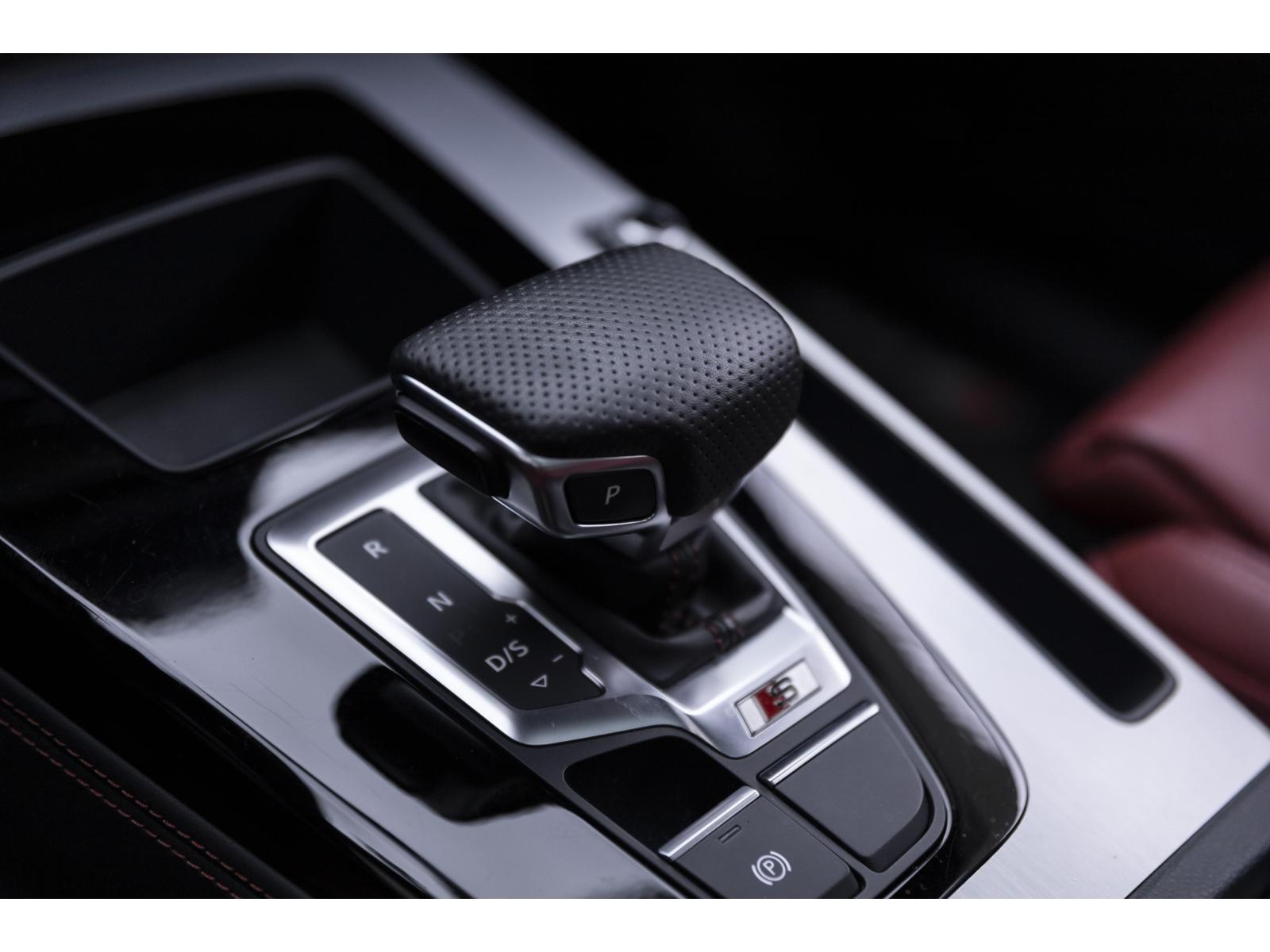 2024 Audi SQ5 - Image 24