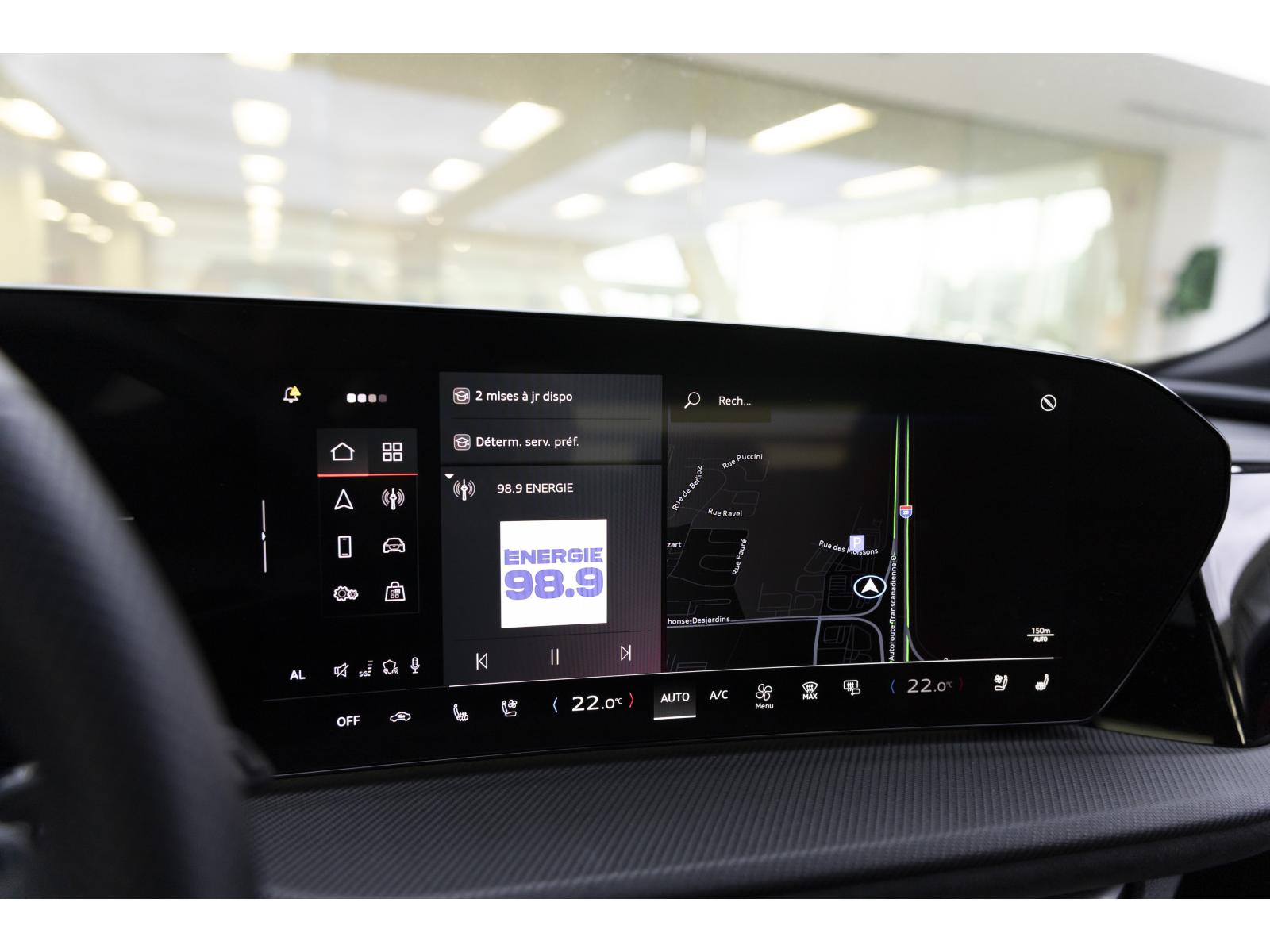 2025 Audi SQ5 - Image 27