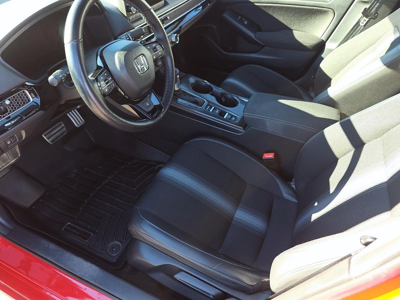 2025 Honda Civic - Image 8