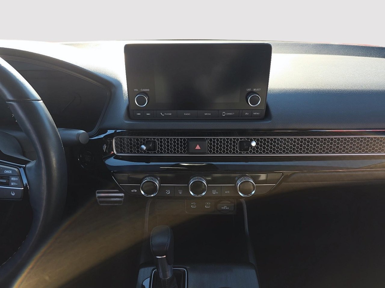 2025 Honda Civic - Image 13