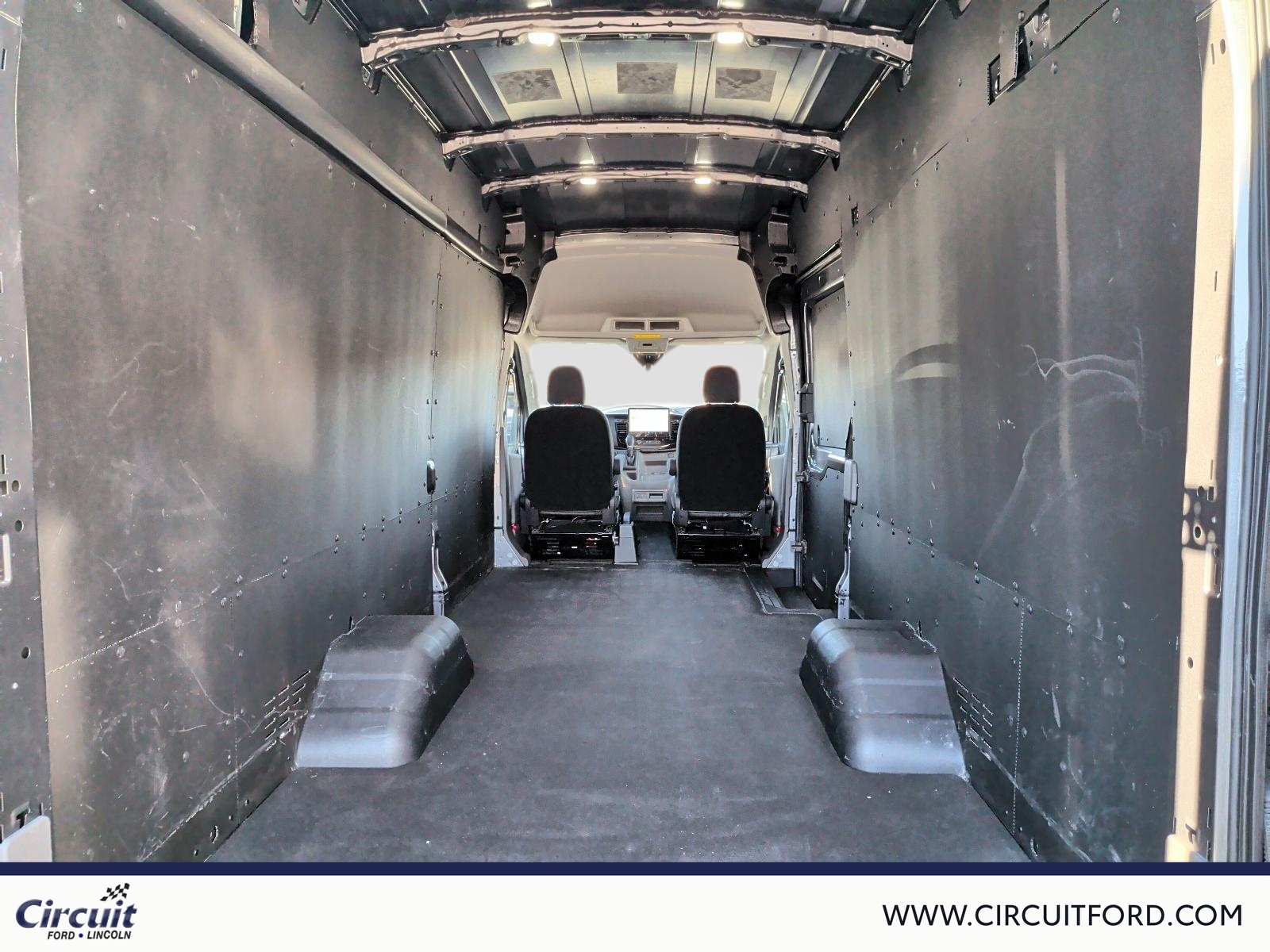 2025 Ford Transit Cargo Van - Image 7