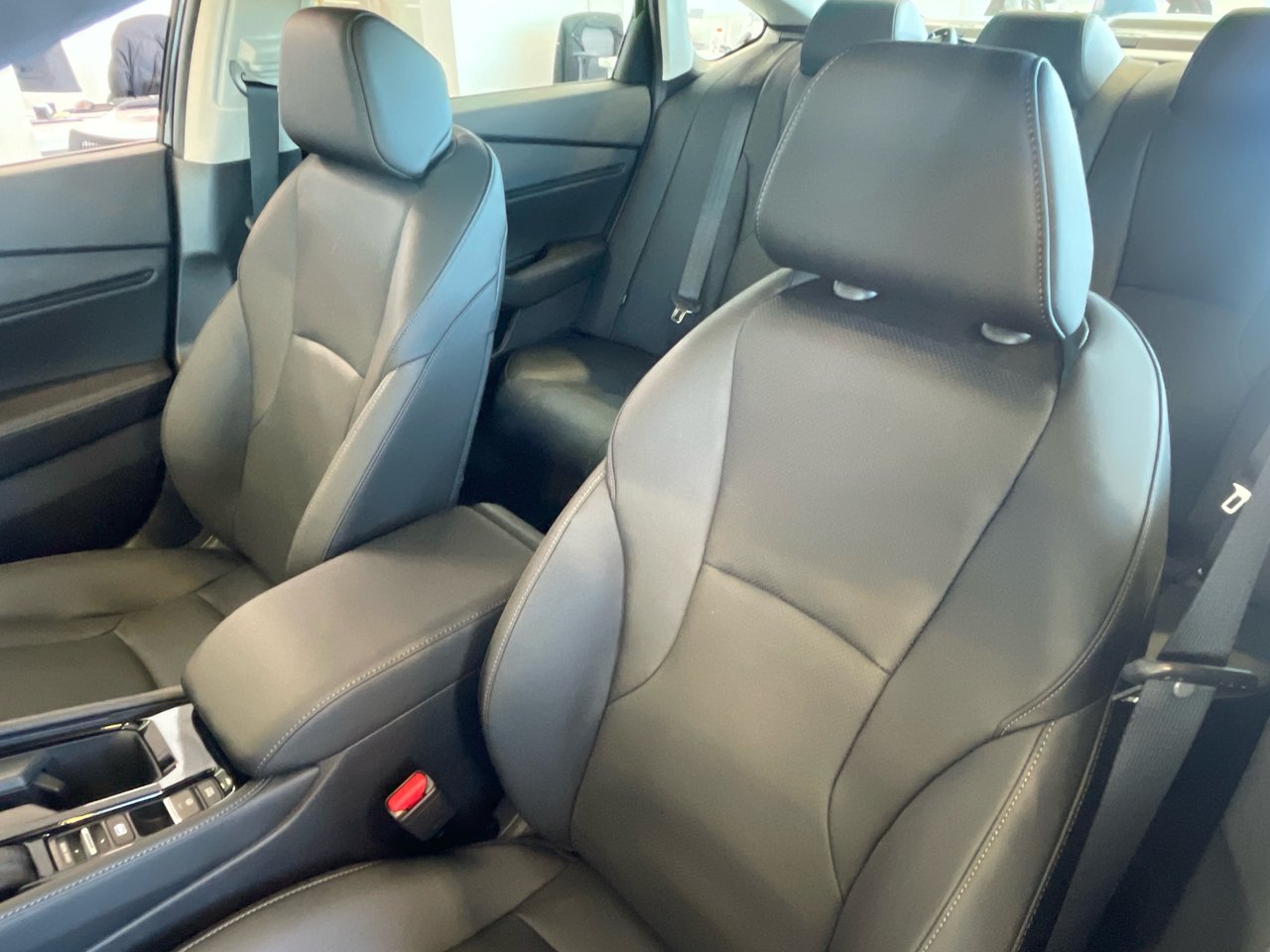 2026 Honda Accord Hybrid - Image 8