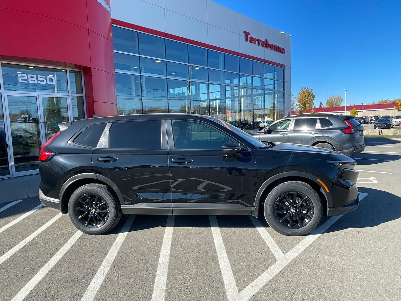2026 Honda CR-V Hybrid - Image 2