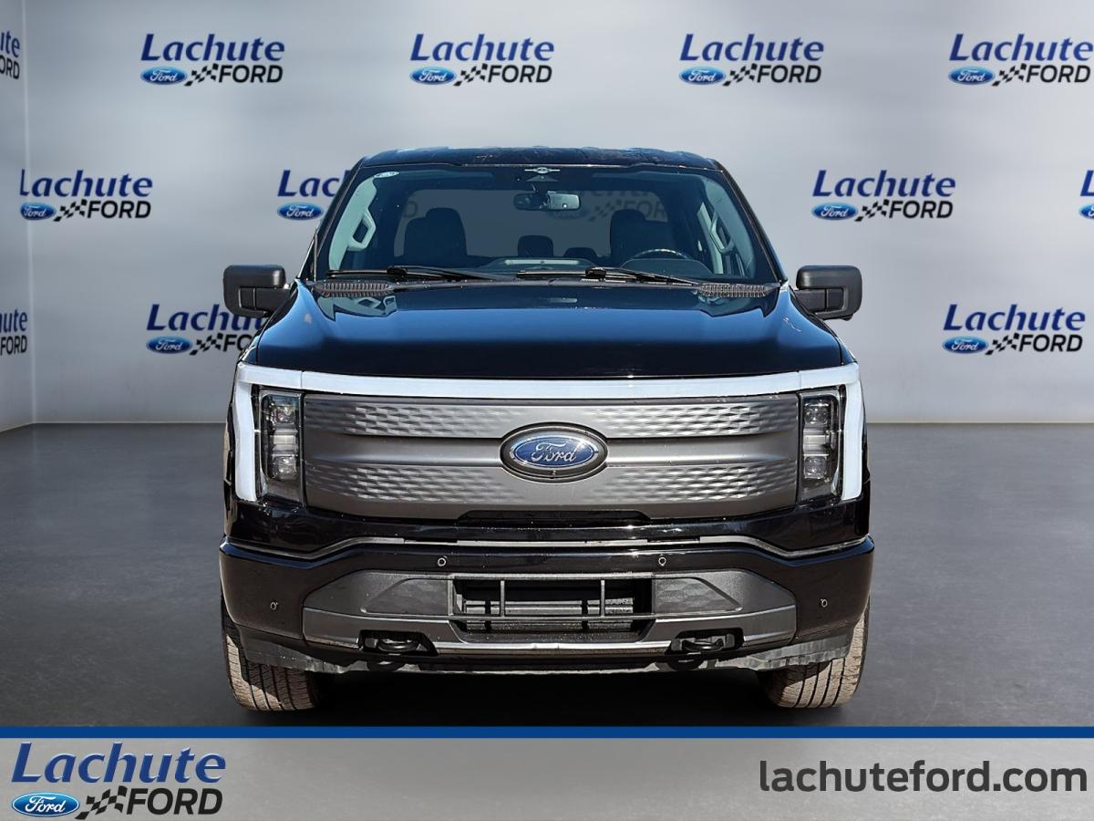 2023 Ford F-150 Lightning - Image 3