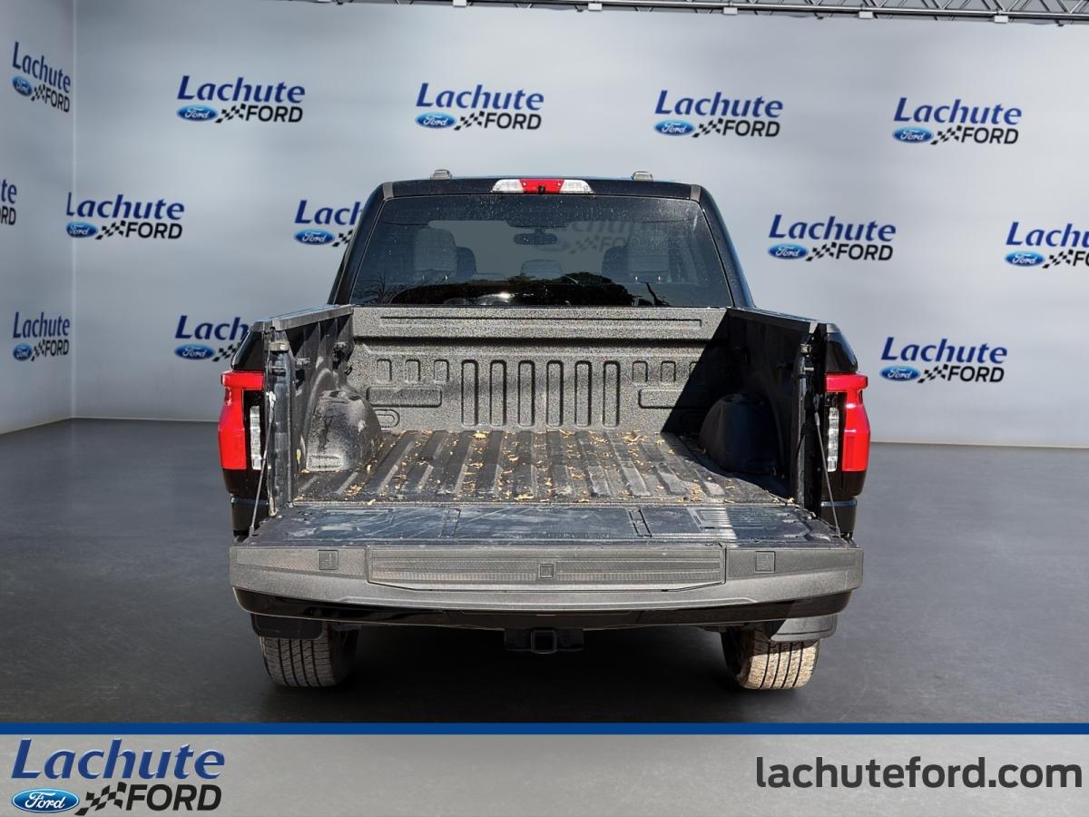 2023 Ford F-150 Lightning - Image 8