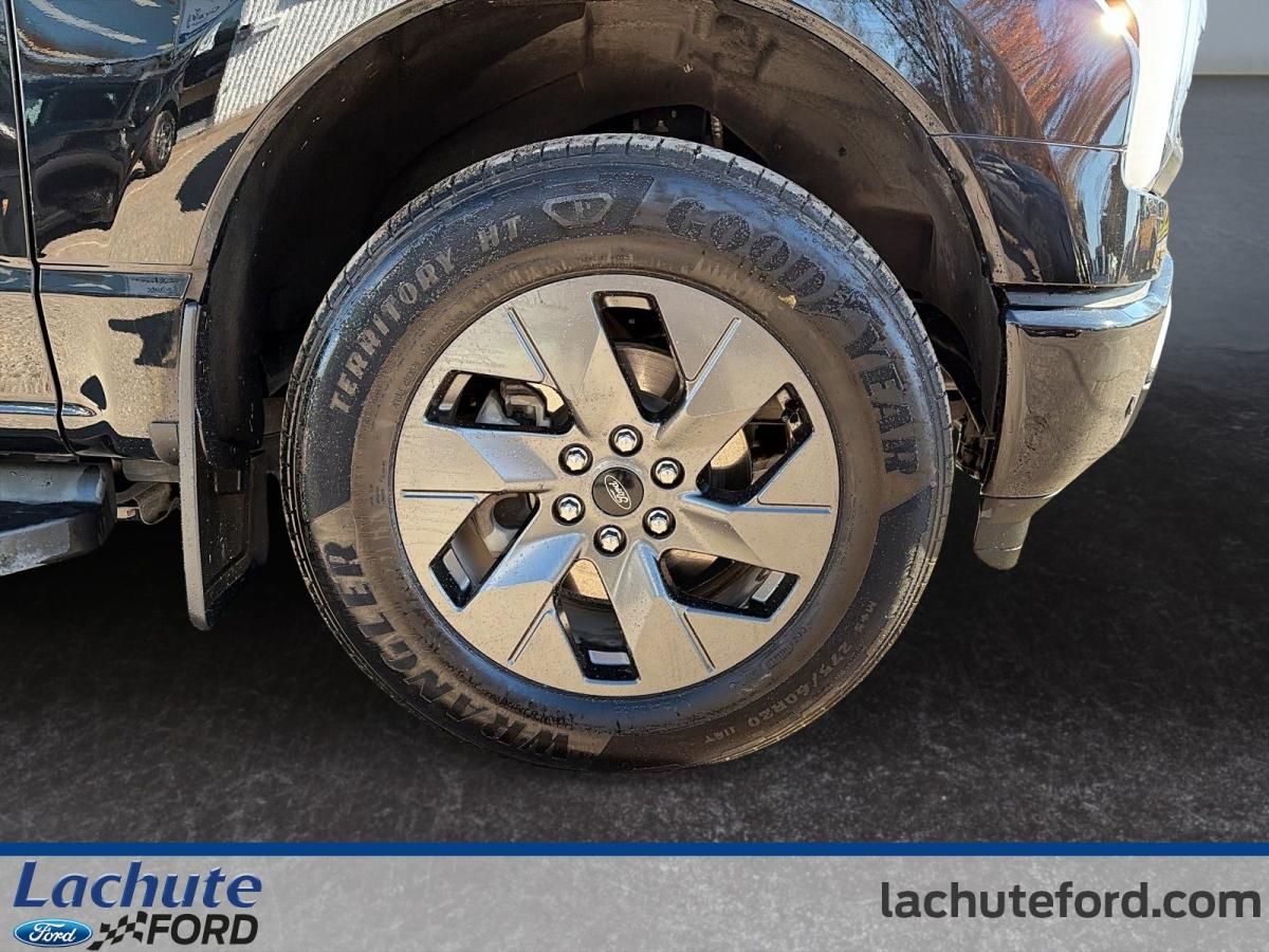 2023 Ford F-150 Lightning - Image 9