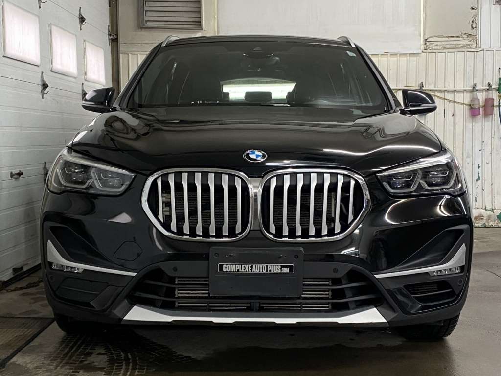 2022 BMW X1 - Image 3