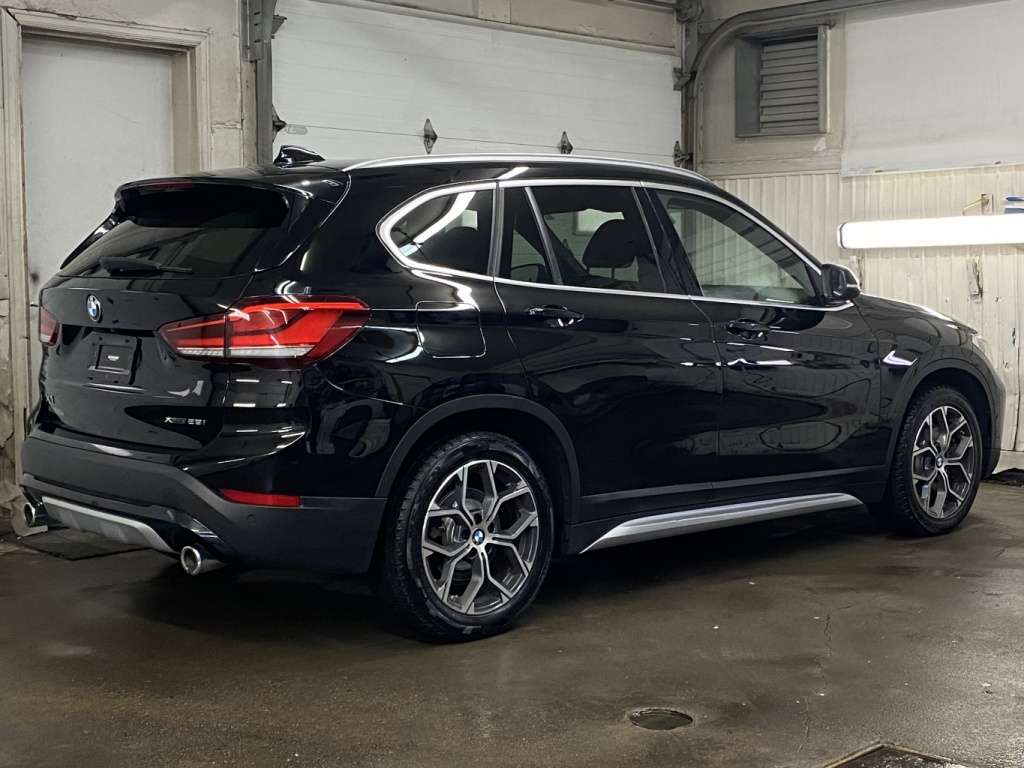 2022 BMW X1 - Image 7