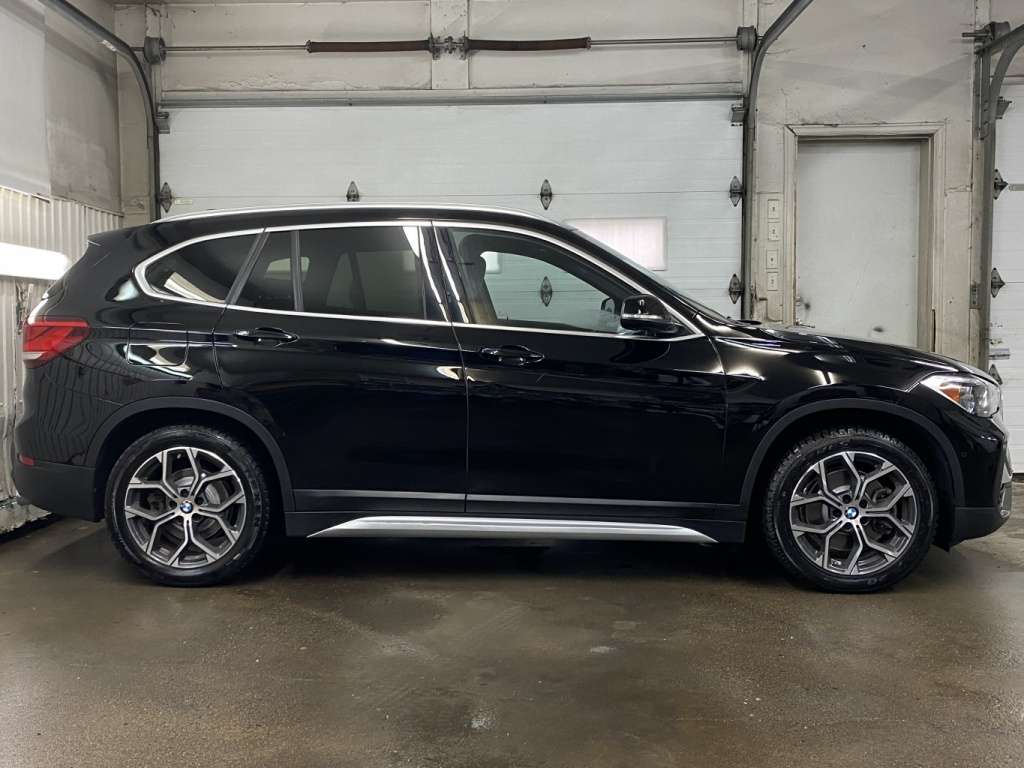 2022 BMW X1 - Image 8