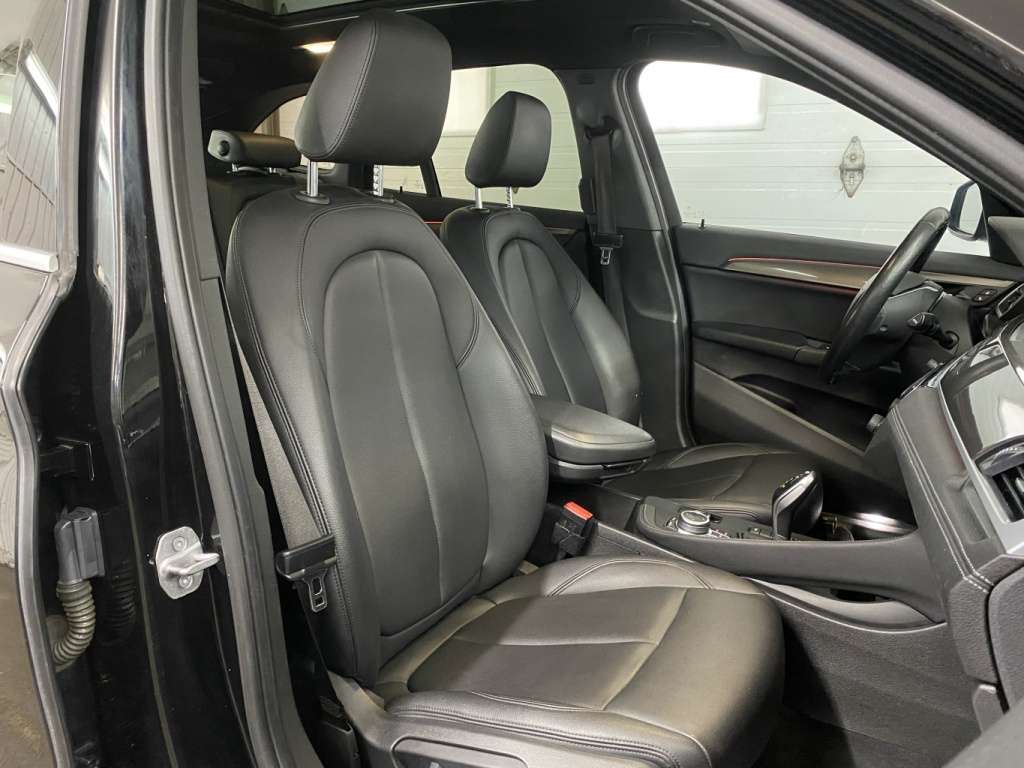 2022 BMW X1 - Image 17