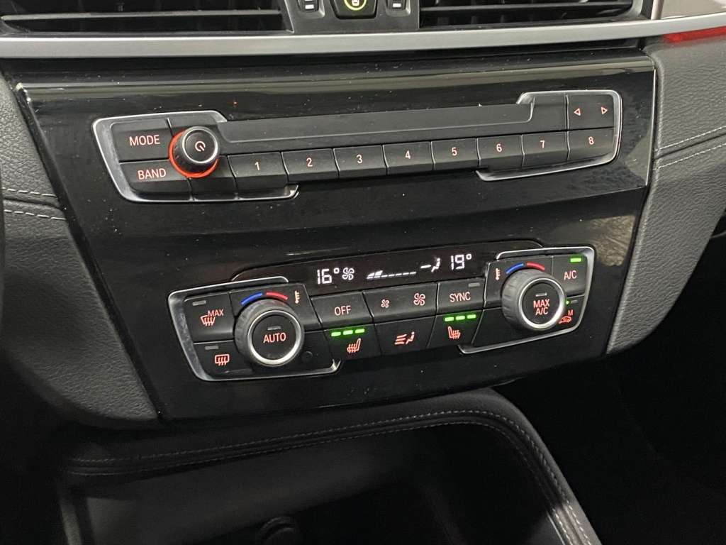2022 BMW X1 - Image 27