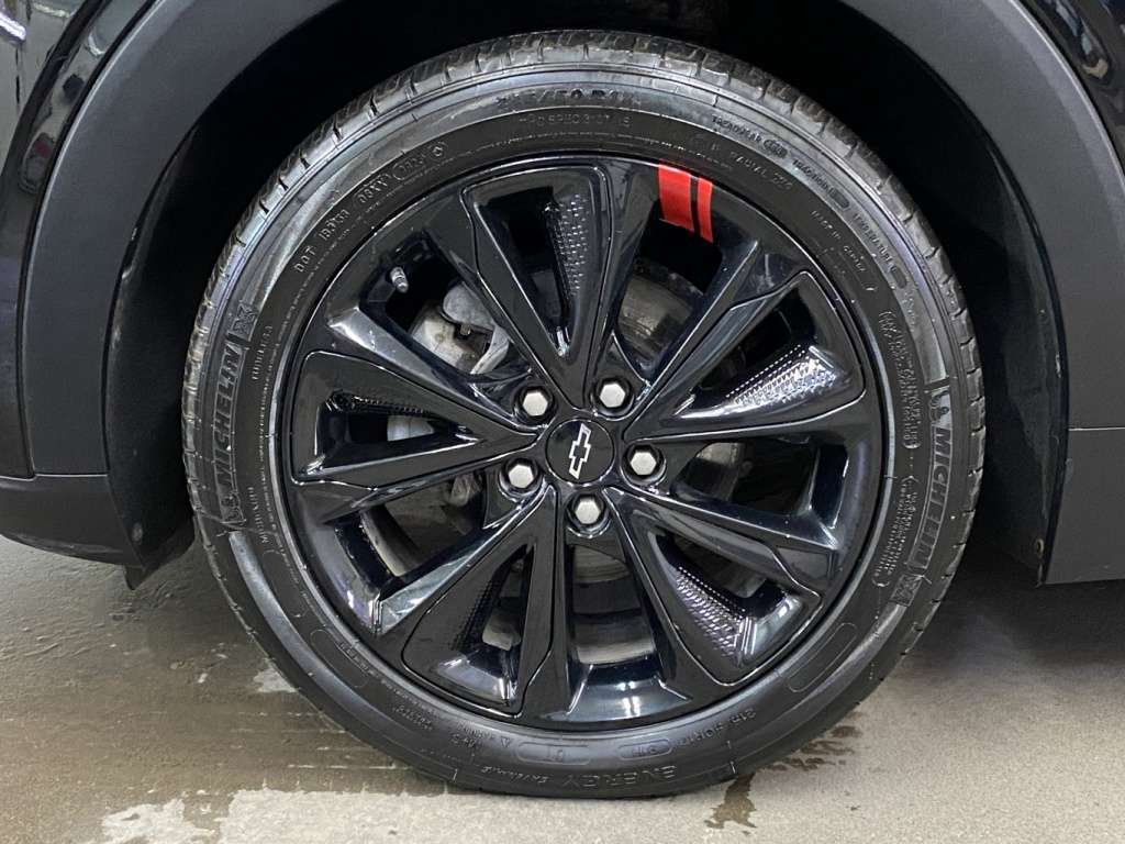 2023 Chevrolet Bolt - Image 11