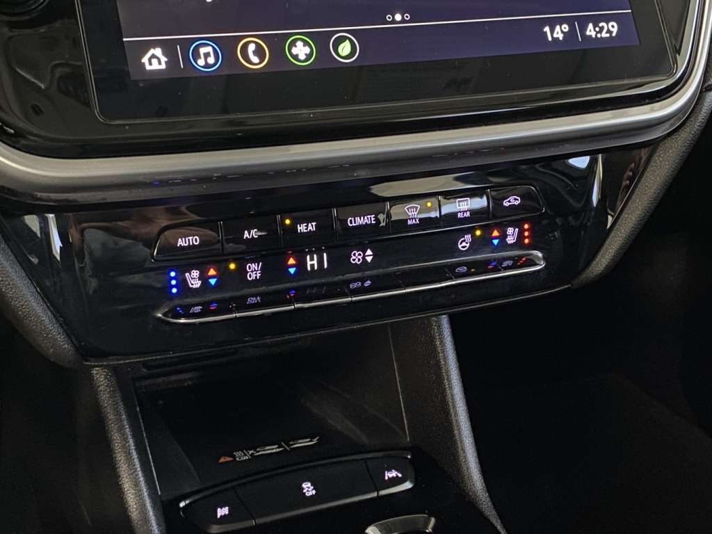 2023 Chevrolet Bolt - Image 25