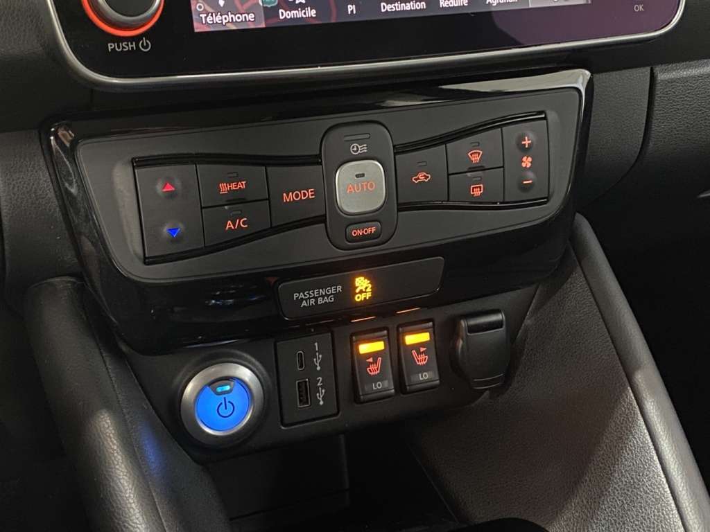 2023 Nissan Leaf - Image 25