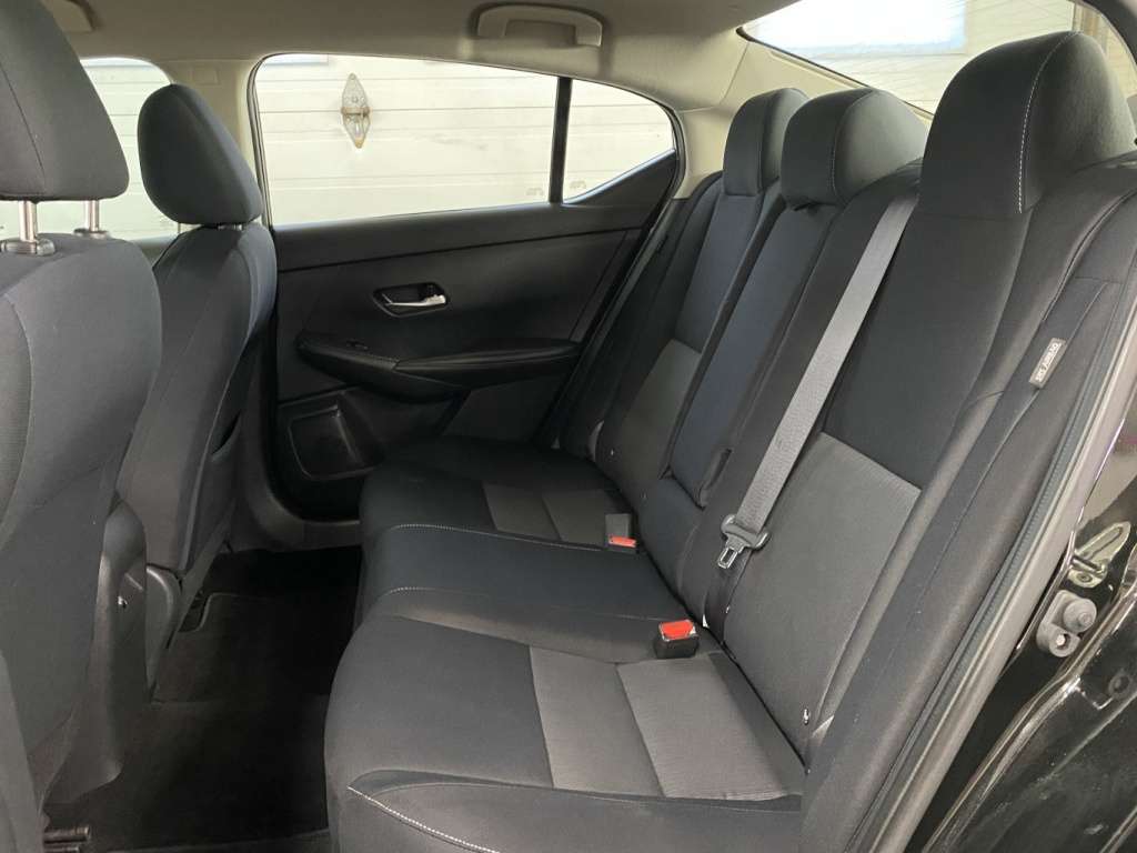 2021 Nissan Sentra - Image 17
