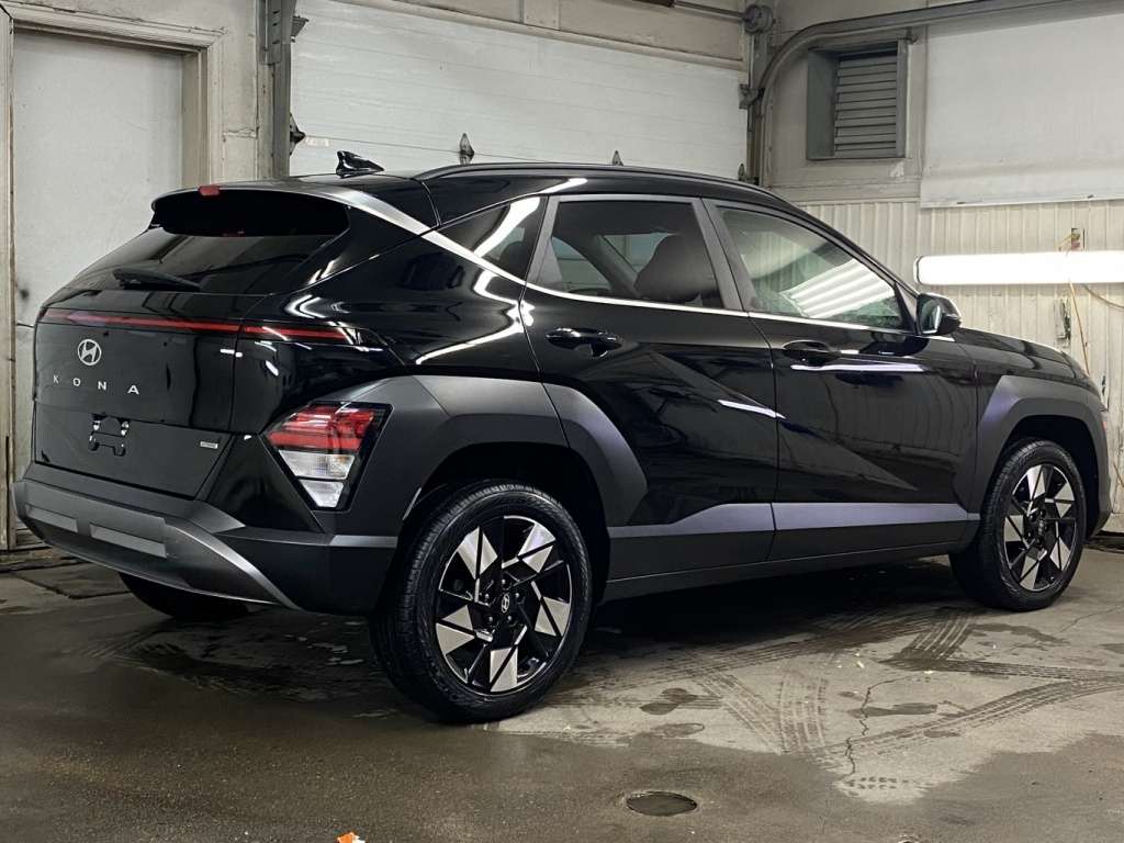 2024 Hyundai KONA - Image 7